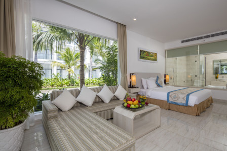 Diamond Bay Condotel - Resort Nha Trang